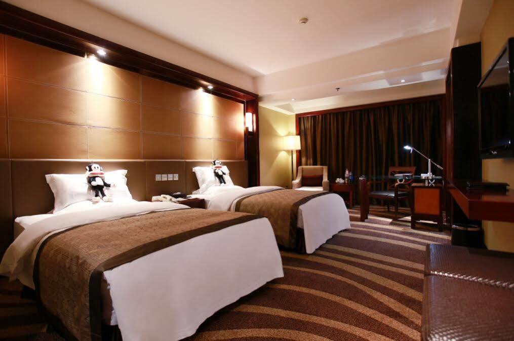 Empark Grand Hotel Чунцин Экстерьер фото